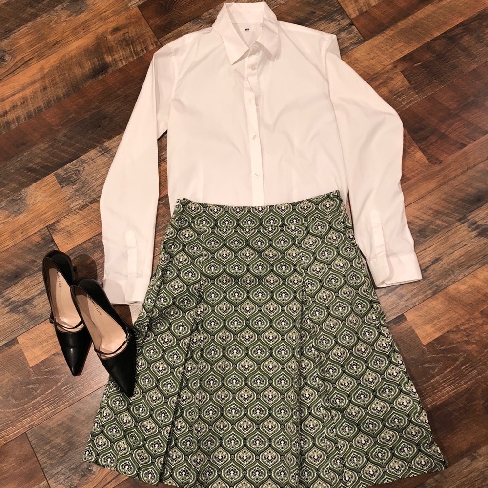 George ME Pleated Skirt - Picture 4 of 7
